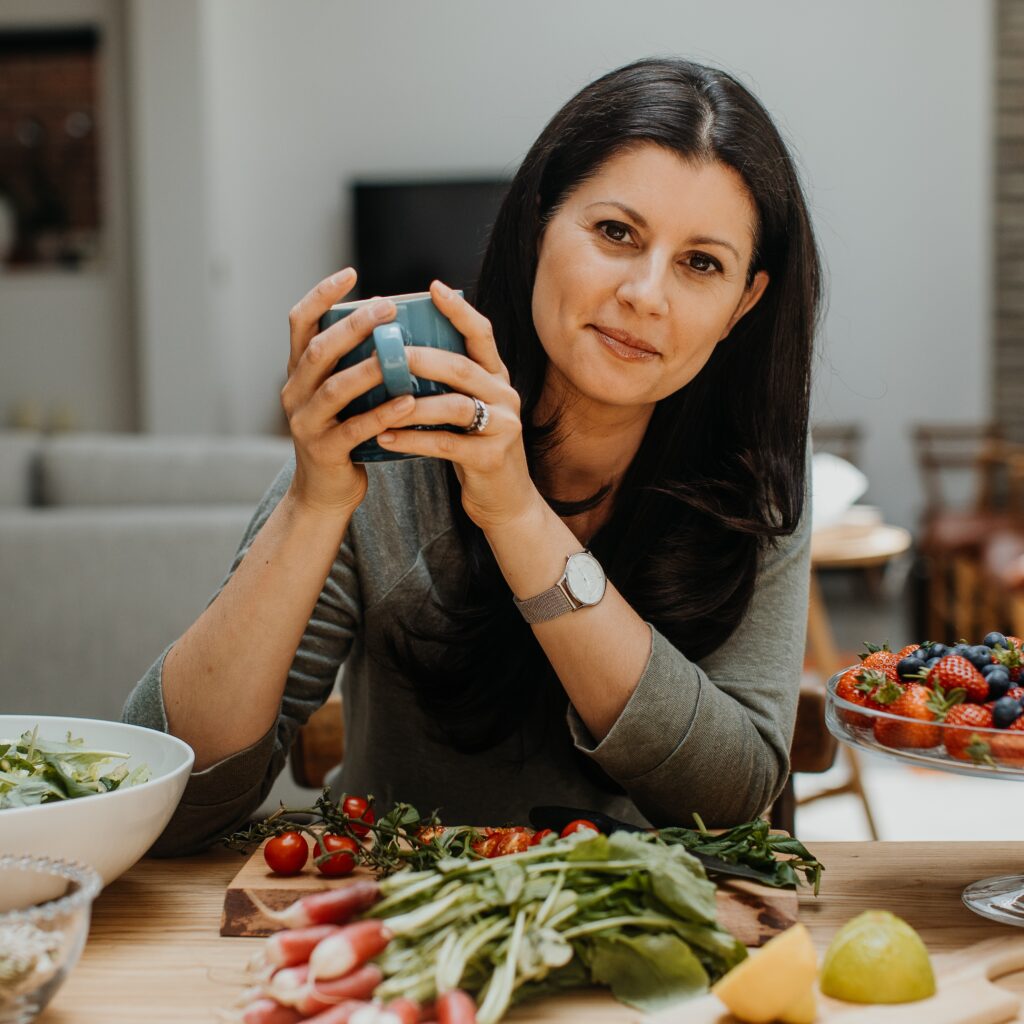 Gut Health, Confidence & Emotional Wellbeing: What Every Woman Should Know Gut Health