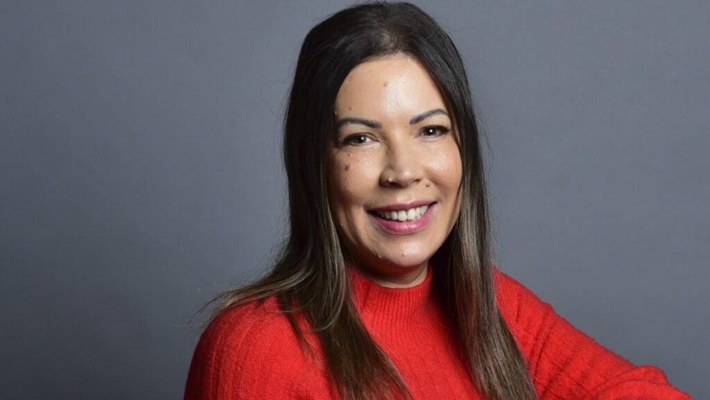 Show Up Like a Showgirl